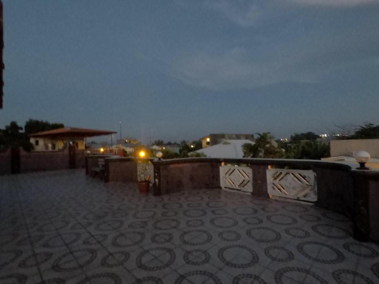 Pe'Re Aristo Guesthouse Mandawe Exteriér fotografie